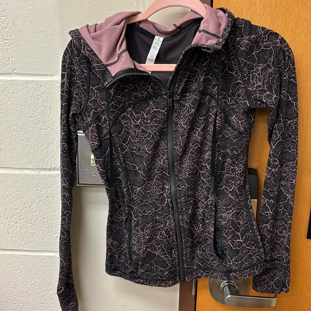 Lululemon Define Jacket 4